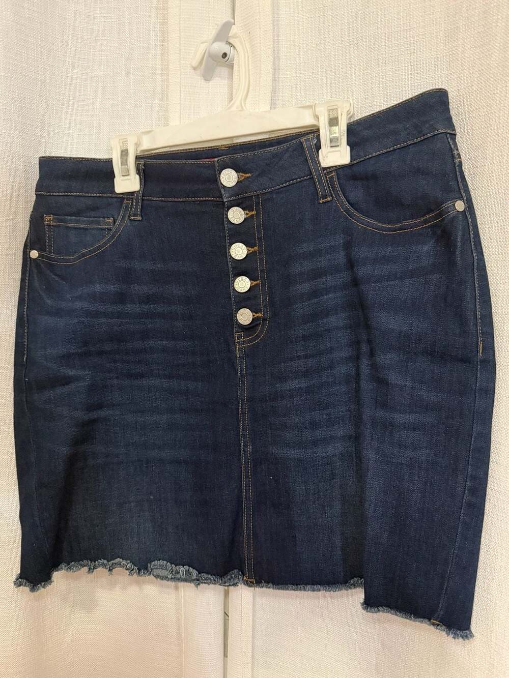 Guess Denim Skirt Size 14 Stretch